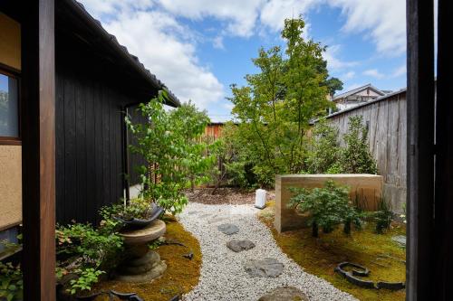 京町家ホテル三福