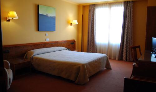 Hotel Gernika - Adults Only - image 11