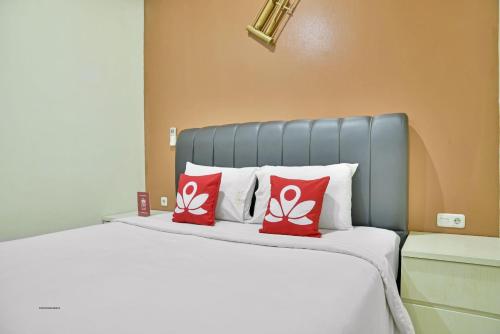 ZEN Rooms Sukasari Gegerkalong