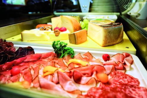 Country Wellnesshotel Bündnerhof - image 8