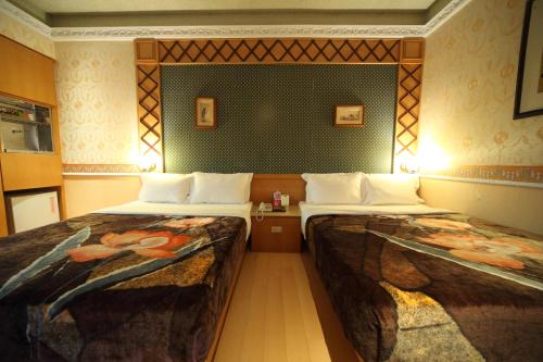 玫瑰花园汽车旅馆  玫瑰花园汽车旅馆