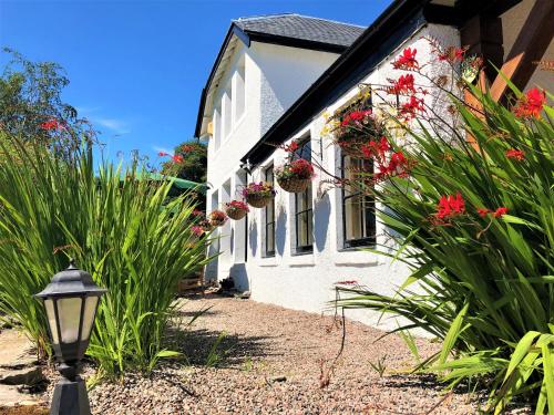 Сад, Glenmoriston Arms Hotel in Інверморістон