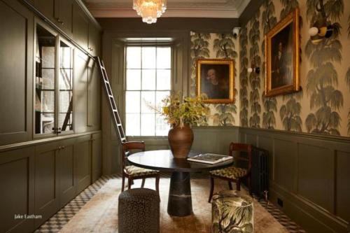 Georgian House Hotel - main image