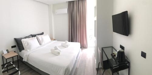 Athens coast hotel - image 9