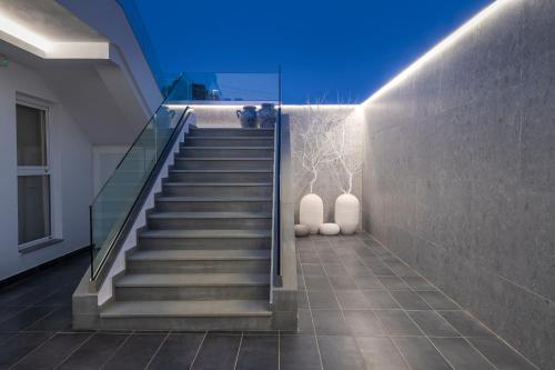 Diamond Boutique Hotel - image 14