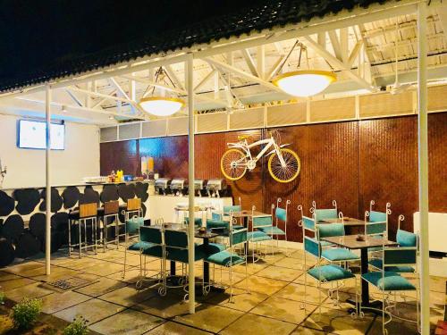 Bedrock Boutique Hostel photo 3