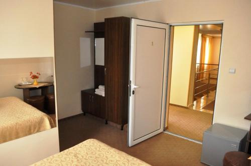 Iekārtas, Hotel Andrei in Kampia Turzī