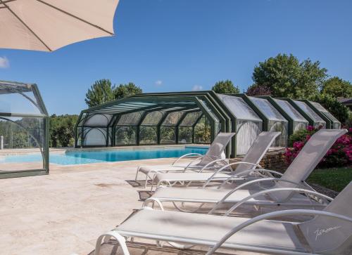 Chalet BONAGUIL - Piscine & Tennis - Poubille gîte à louer Blanquefort-sur-Briolance