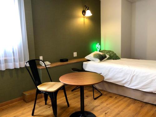 Hotel 3 O'Clock Tennoji v4