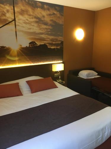 The Originals City Hôtel Le Boeuf Rouge Limoges (Inter-Hotel) - image 4