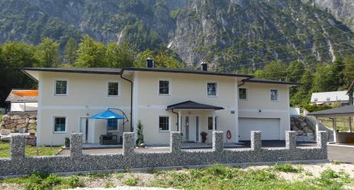  8 person holiday home in R dby, Pension in Kramnitse