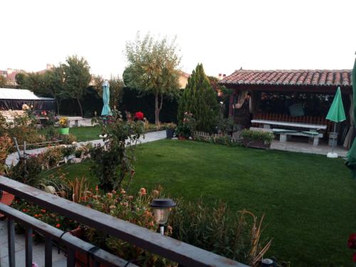 Dārzs, Los Campos in Padiernos