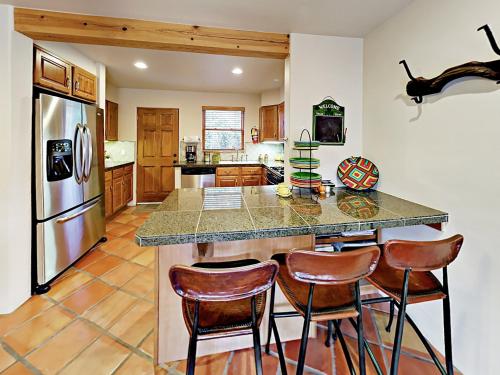 106 Monte Vista Place Condo Unit B - image 2