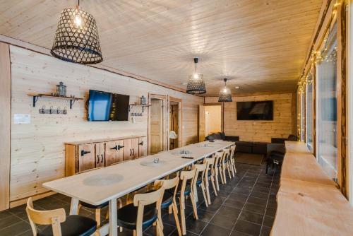 บริการและสิ่งอำนวยความสะดวก, Evon Luonto - Aulangon Rantahuvila in แฮมีนลินนา