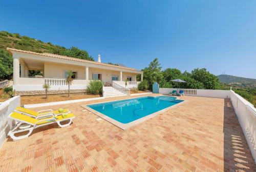  Paraiso, Ferienwohnung in Estói