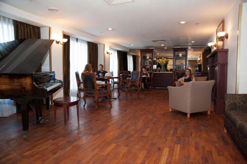 Jerusalem Gold Hotel - image 4