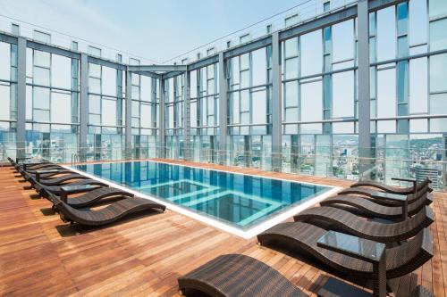 Novotel Ambassador Seoul Dongdaemun Hotels & Residences