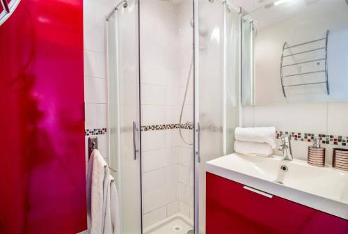 JUAS - 2 pieces avec parking et balcon au coeur de Cannes