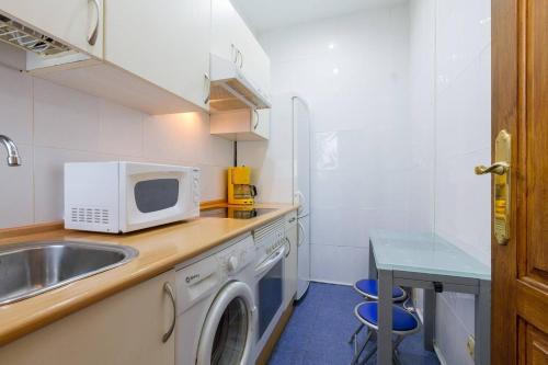 Cozy Apartment in Plaza Mayor Square by Batuecas, Madrid (fotografie 4)
