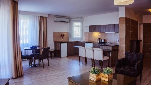 The Marmara Suadiye Residence, Istanbul (fotografie 8)