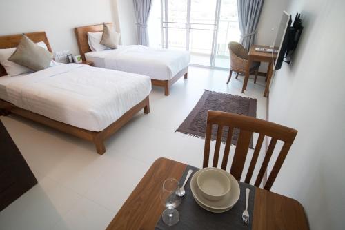 ห้องมาตรฐานเตียงแฝด (Standard Twin Room)