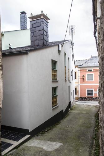  Casa de abaixo, Ferienwohnung in Rinlo