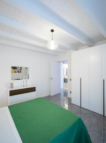 Arricàmpati Apartments Villa & Bringo Car Rental