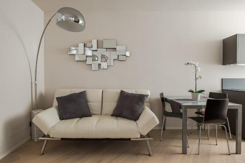 Pratello Suite Apartment - image 12