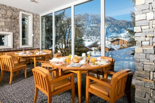 Kilátás, Carlina in La Clusaz