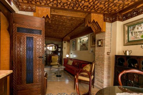 Charming Andalusian House - free parking Charming Andalusian House - free parking