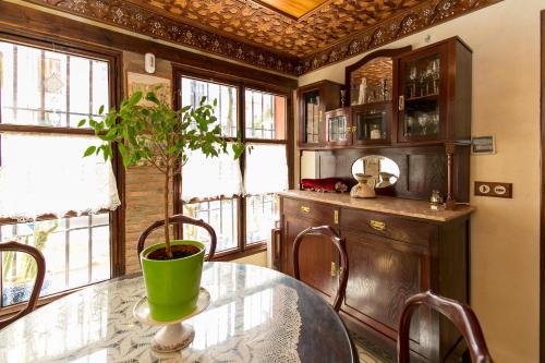 Charming Andalusian House - free parking Charming Andalusian House - free parking