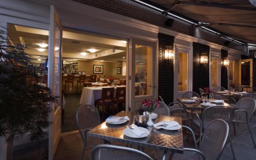 Étterem, State Plaza Hotel near Renwick Galéria