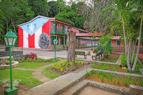 . Hacienda Juanita