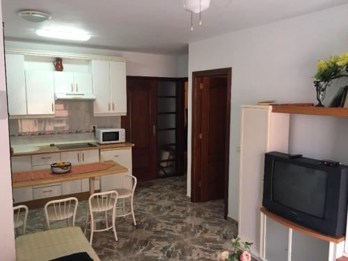 Apartamento y Estudio Brisamar (A 50 metros de la playa)