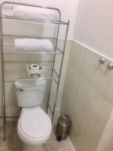 Lima Mini Aparts Monterrico - Cerca Embajada EEUU