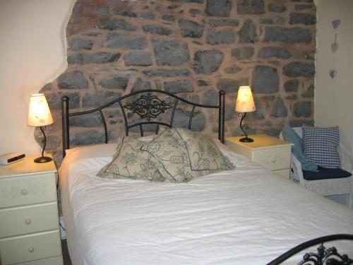 The Horseshoe Guesthouse - image 12