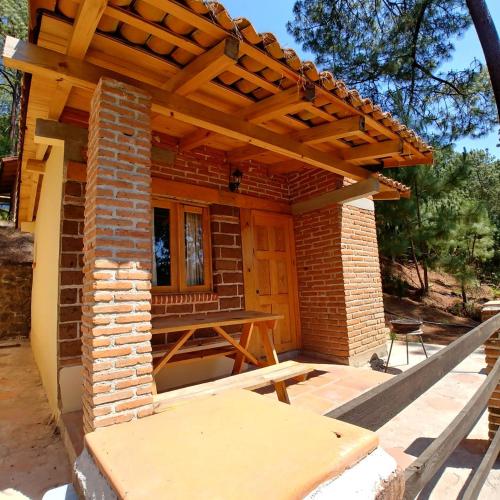 Bosque La Luna Bosque La Luna is a popular choice amongst travelers in Mazamitla, whether exploring or just passing through. The property offers a high standard of service and amenities to suit the individual needs 