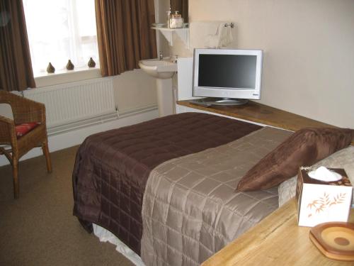 The Horseshoe Guesthouse - image 13