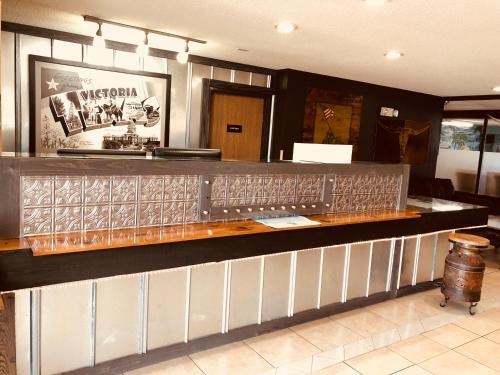 餐飲選擇, 維多利亞北 - 購物區速8酒店 (Super 8 By Wyndham Victoria/North/Mall Area) in 維多利亞 (TX)