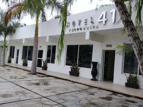外部景觀, 巴利亞多利德41號酒店 (Hotel 41 Valladolid) in 科洛諾斯