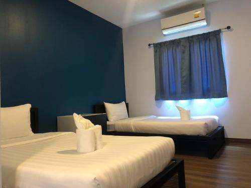 Thyme Xeriscape Hostel Room Type - Deluxe Twin Room