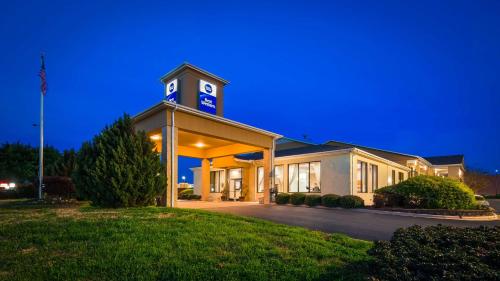 Best Western Inn & Suites Monroe