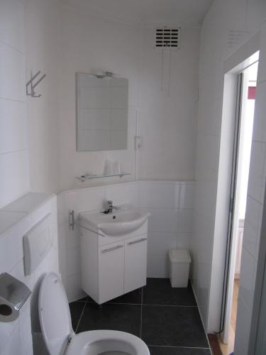 Single Room image 1