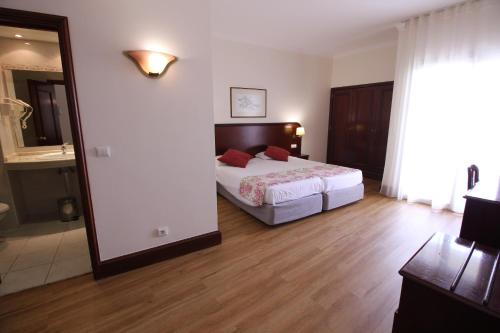 Suite Hotel Jardins Da Ajuda - image 4