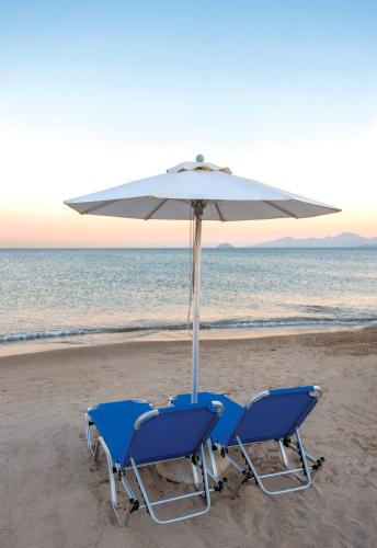 Grand Blue Beach Hotel - image 10