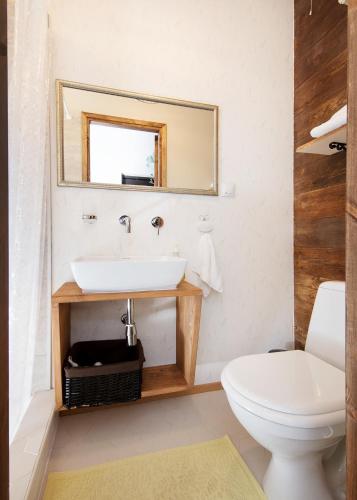 Cute apartment, next to old town, with free parking, Tallinn (Foto 7)
