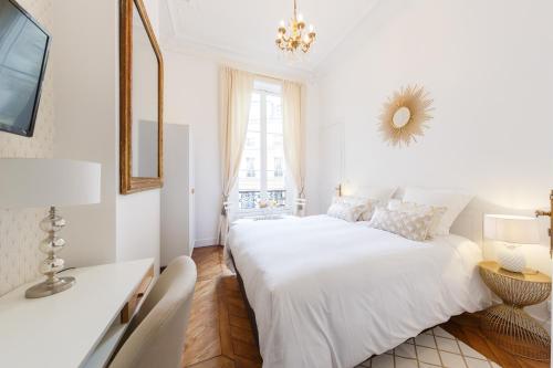 Maison de Lignières - Guest House - Paris quartier Champs-Elysées BnB Arc de triomphe de l'Étoile