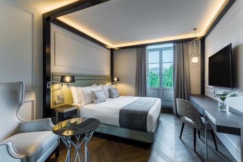 Room Mate Gorka Hotel