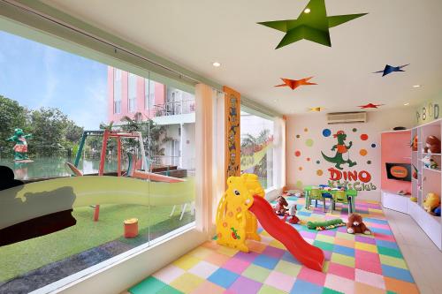 ハリス ホテル&レジデンス リバービュー クタ4