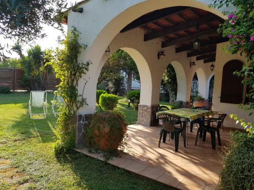 Unterkunft von außen, La Limonaia in Castel Volturno